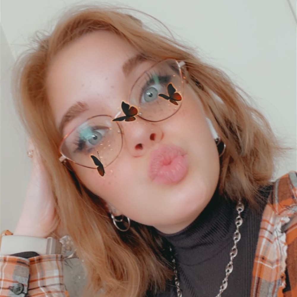 Meet your Posher, Madison